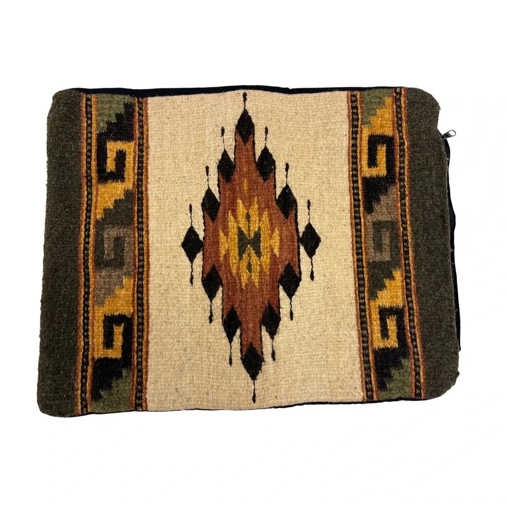 Unbranded hand woven
